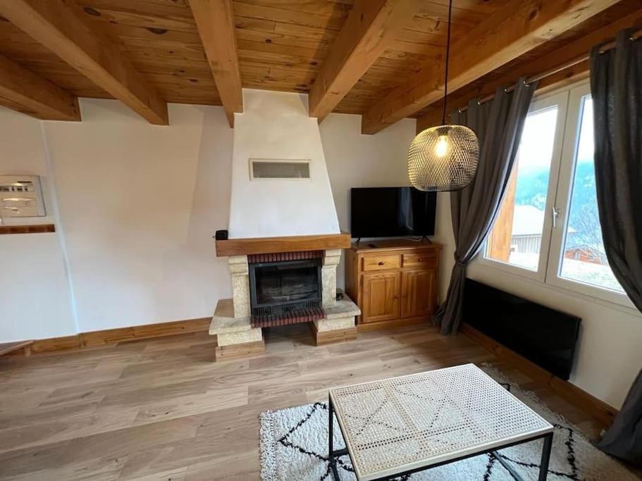 Appart Duplex Chalet Plein Sud Feissons-sur-Salins Εξωτερικό φωτογραφία